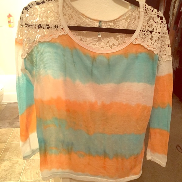 Sweater - Picture 1 of 3